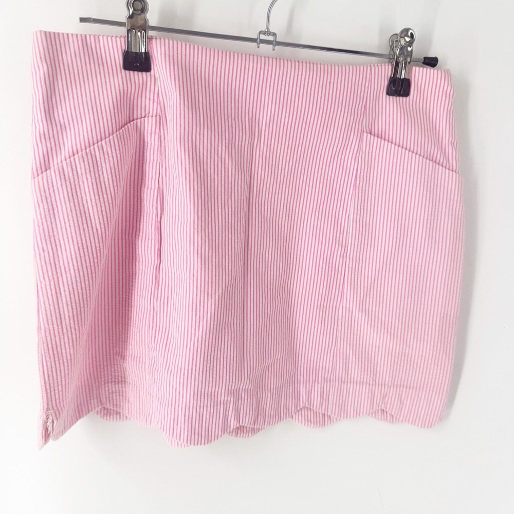 Lilly Pulitzer Pink White Striped Seersucker Scalloped Hem Mini Skirt 75145 00